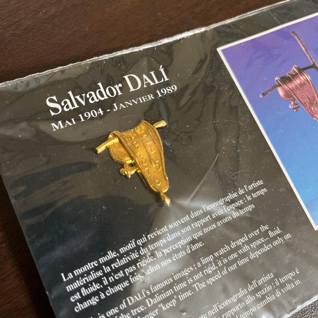 サルバドール・ダリ　記憶の固執　ピンズ　ピンバッチ　ピンバッジ　ピンブローチ