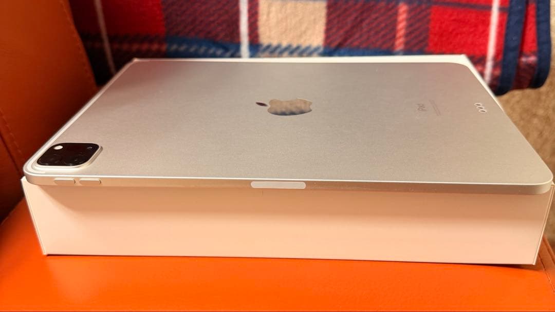 【ダット】iPadpro 第2世代 11インチ wifiモデル 128GB