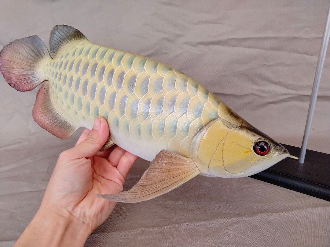 ハンドメイド1　41cmアロワナ　フィギュア　レプリカ　熱帯魚　魚模型