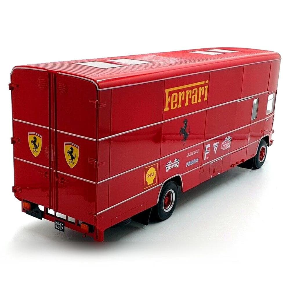 CMR1/18 OM フィアット 150 フェラーリ トランスポーター 1967
