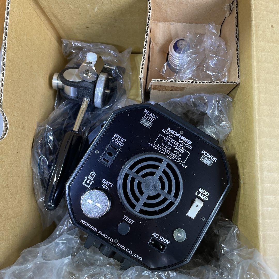 スタジオフラッシュ　カメラ　写真　撮影　プロカメラマン　プロ