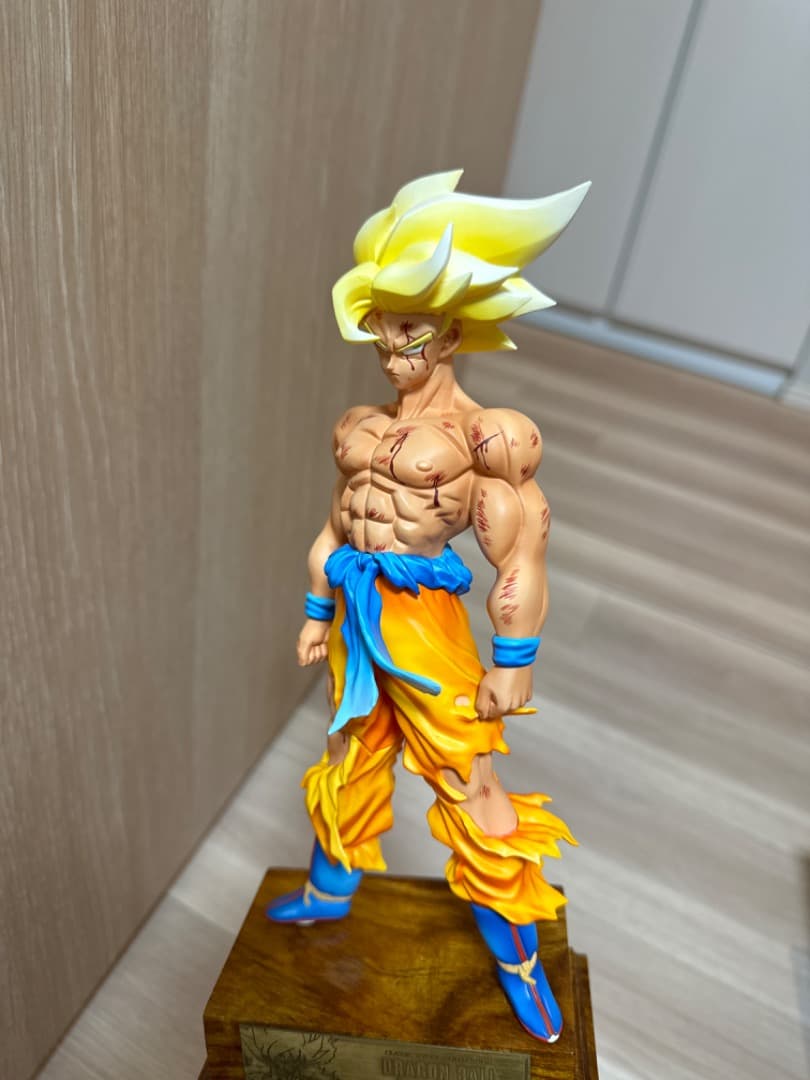 スーパーサイヤ人孫悟空　ガレージキット　フルリペイント