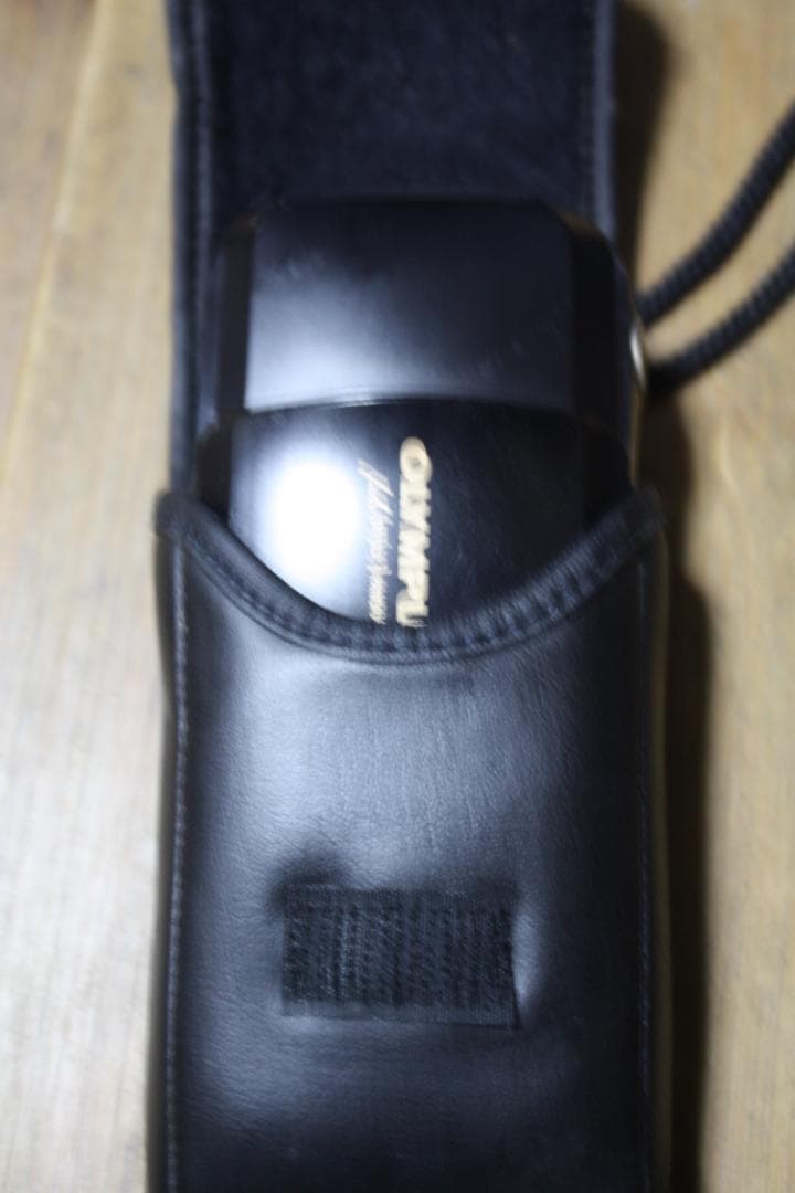 OLYMPUS オリンパス μ ミュー 　動作品　フイルム入り　ケース付き　美品