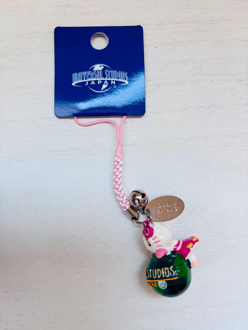 ハローキティ ユニバーサルスタジオジャパン キーホルダー
