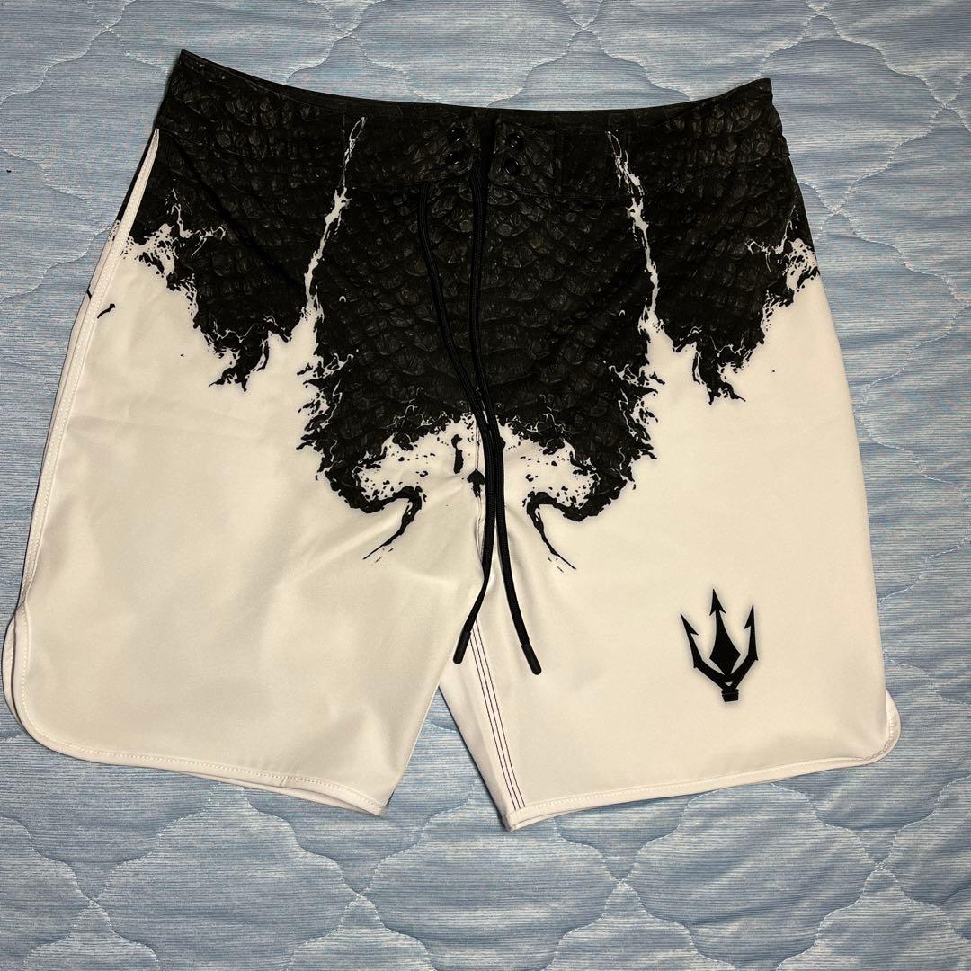 FIED ファイド メンズフィジークボードショーツ　サーフパンツ　28