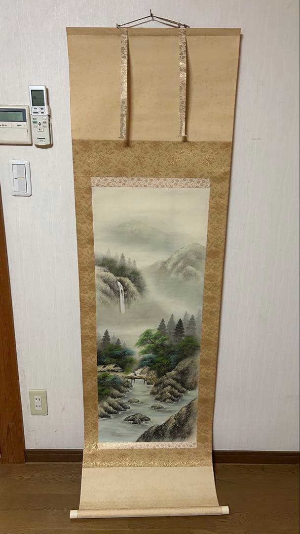 近藤清風 彩色山水 掛軸 掛け軸 アンティーク レトロ インテリア 昭和レトロ