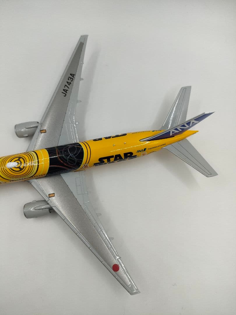 美品　ANA B777-200ER JA743A　C3PO　1/400