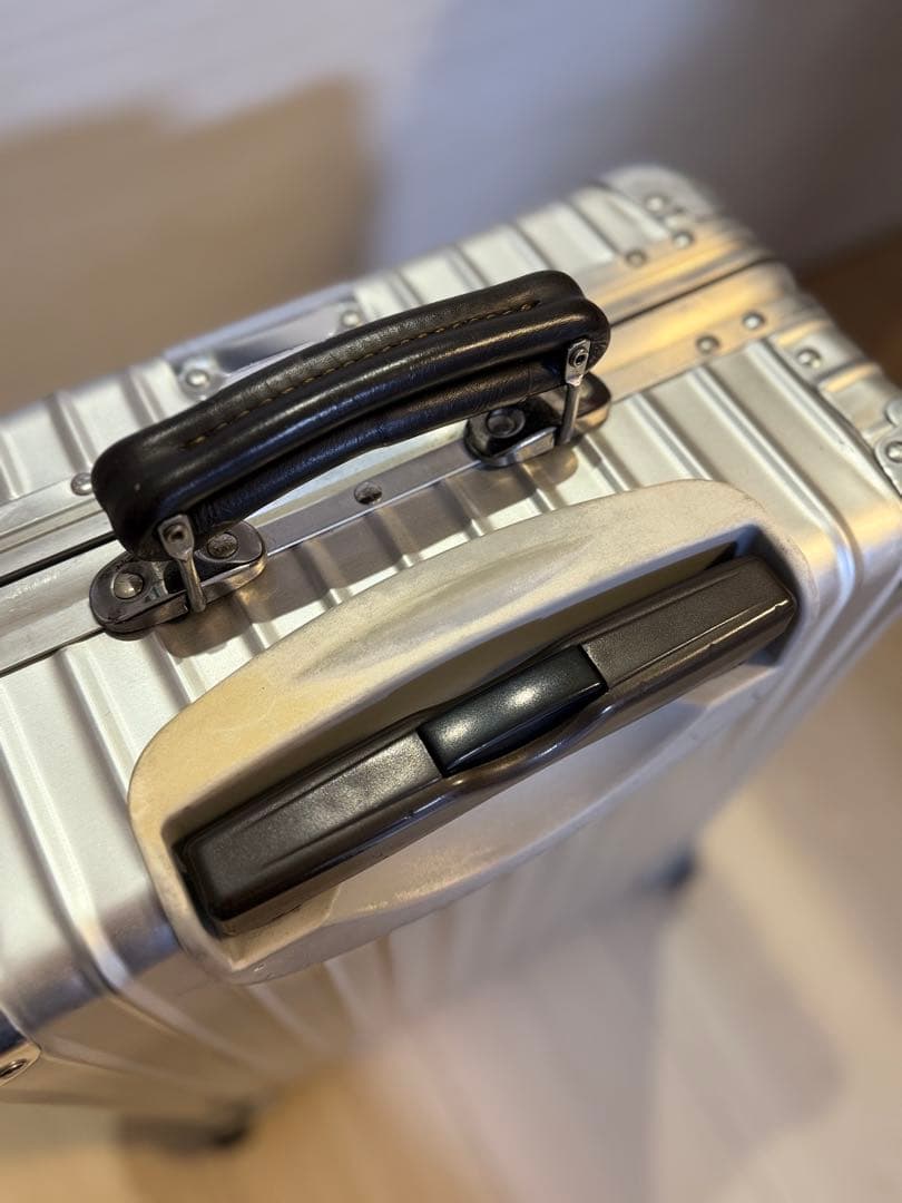 【希少】RIMOWA CLASSIC FLIGHT 2輪（機内持ち込みok）