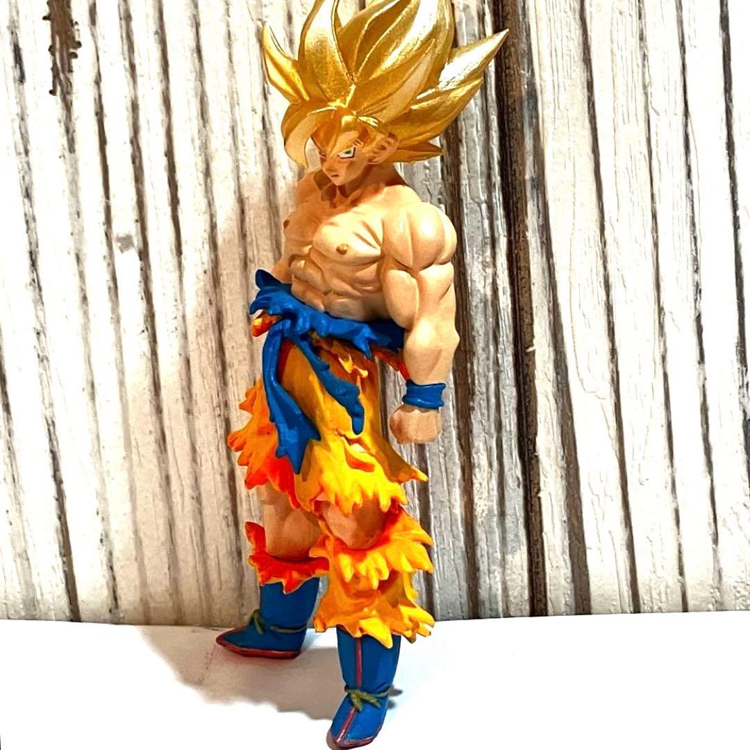 真*村様 ドラゴンボール DG 超サイヤ人孫悟空、トランクス、ピッコロ フィギュ