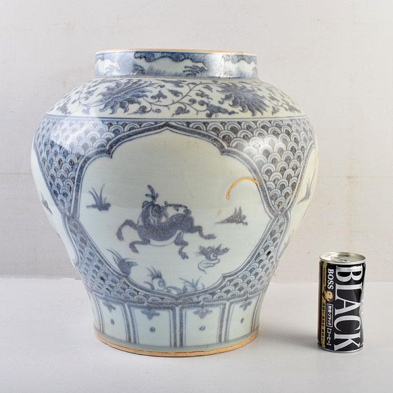 中国　青花　花弁神獣文　花瓶　壺　C　8943A