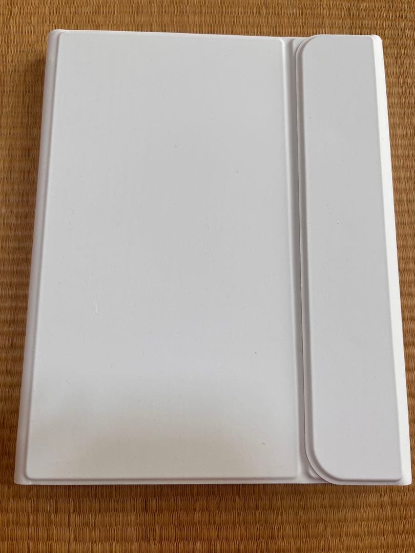 付属品おまけiPad (第10世代) ブルー256GB カバーキーボードも