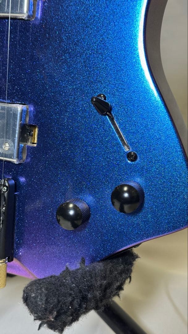 【ネック必見】ヘッドレスギター・マジョーラカラー・ファンフレット24F