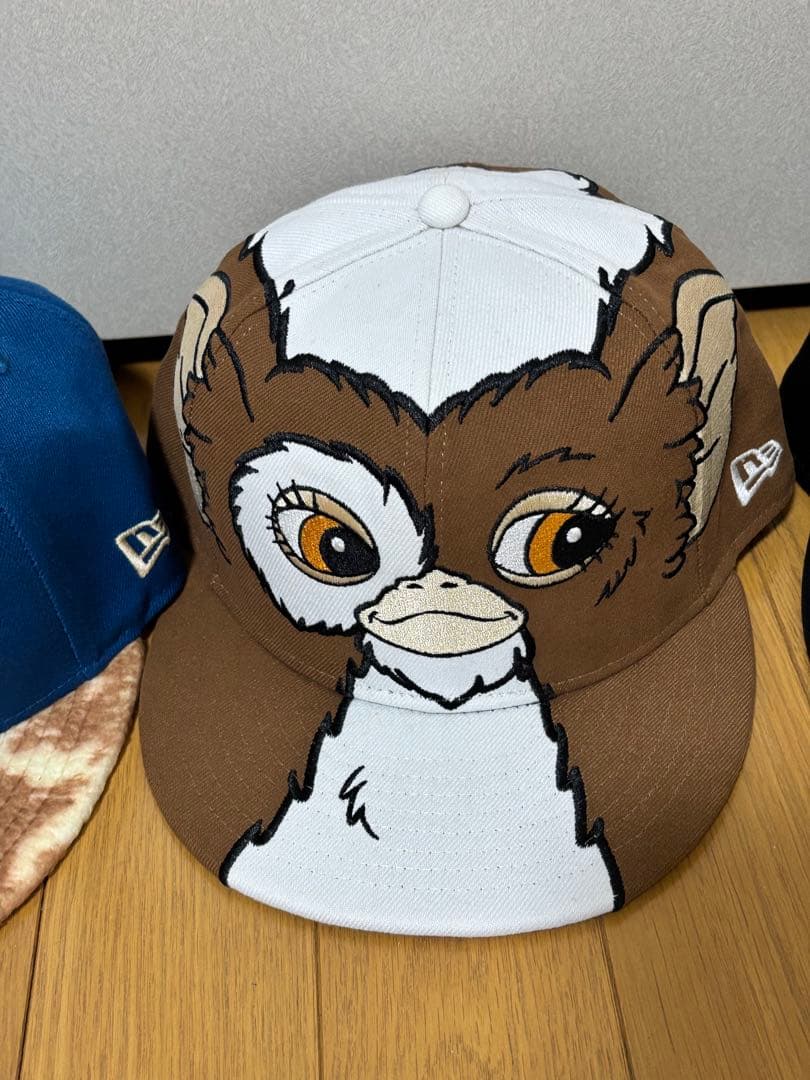 gremlins グレムリン　newera キャップ　kubrick ぬいぐるみ