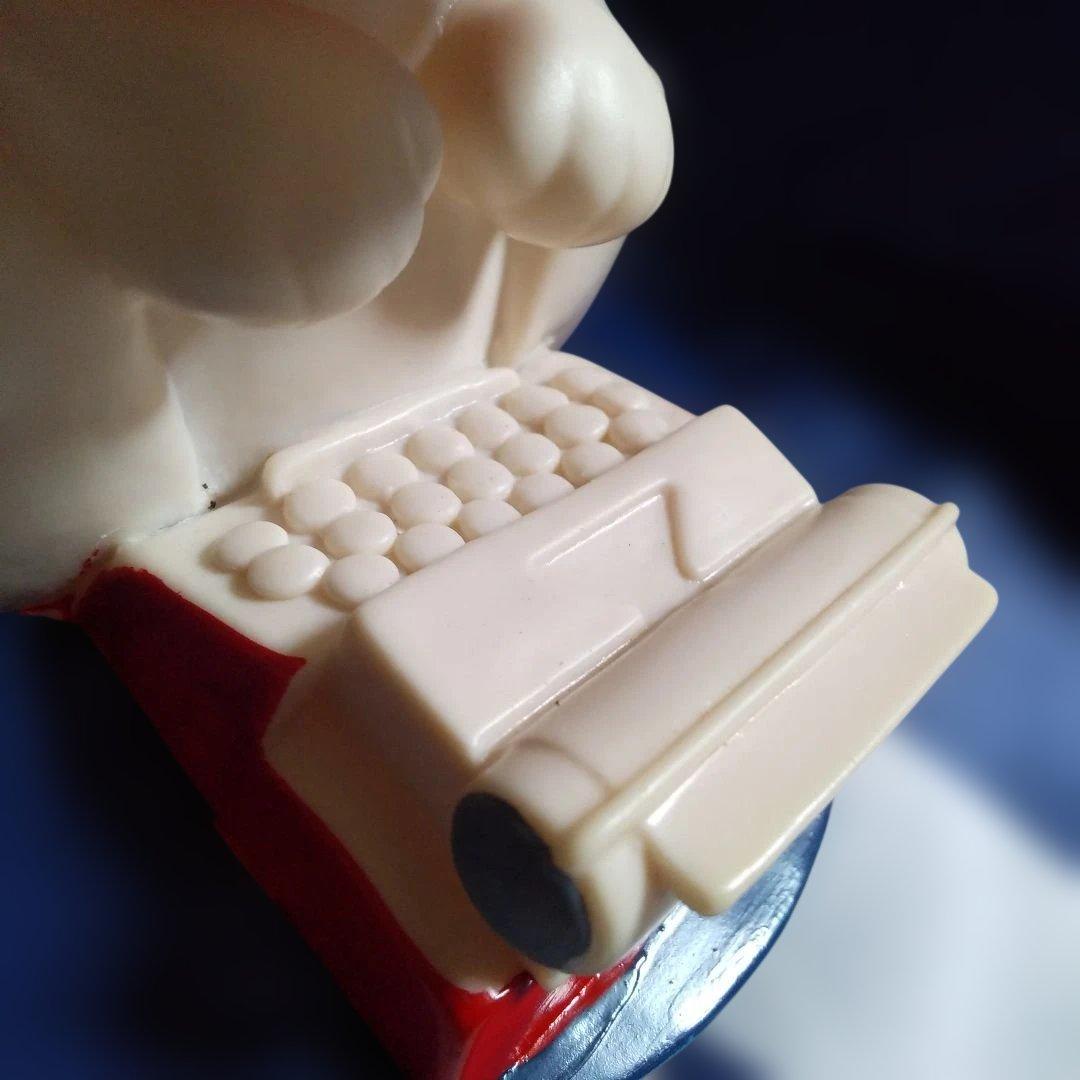 週末限定　スヌーピー＆ウッドストック　タイプライター 　ソフビ貯金箱　レア　美品