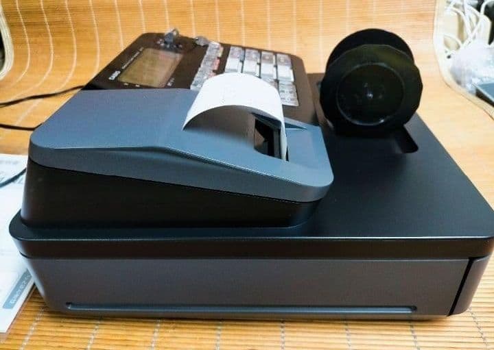 カシオレジスター　SE-G2　コンパクト　人気機種　 感熱紙　250240