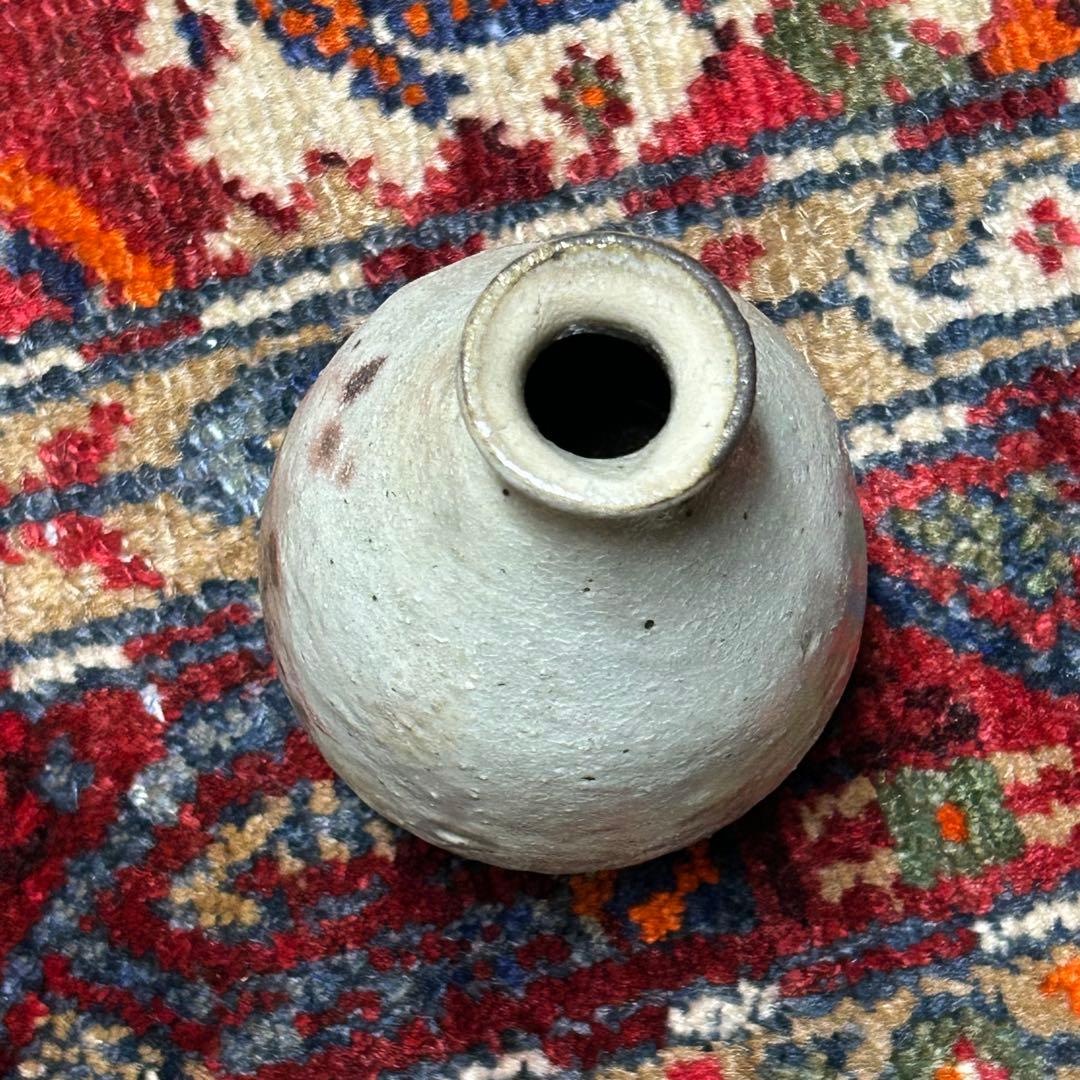 大吉さん　泥牛作品　粉引徳利