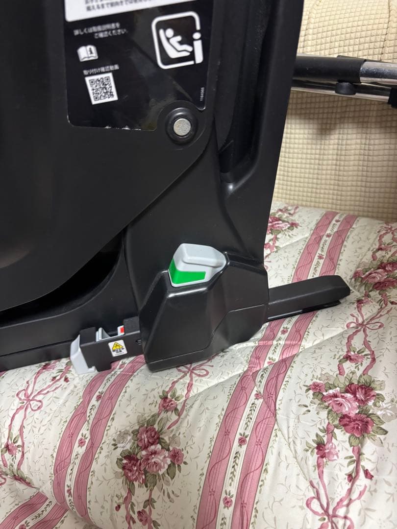 美品　コンビ　プロガード ISOFIX エッグショック