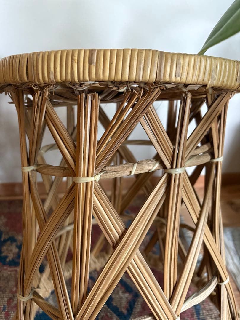 ヴィンテージ★レア！ラタン製スツールセット（大・小）