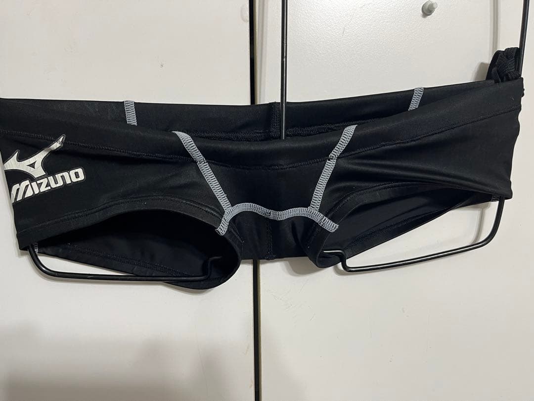 水着・ラッシュガード mgnegawretel