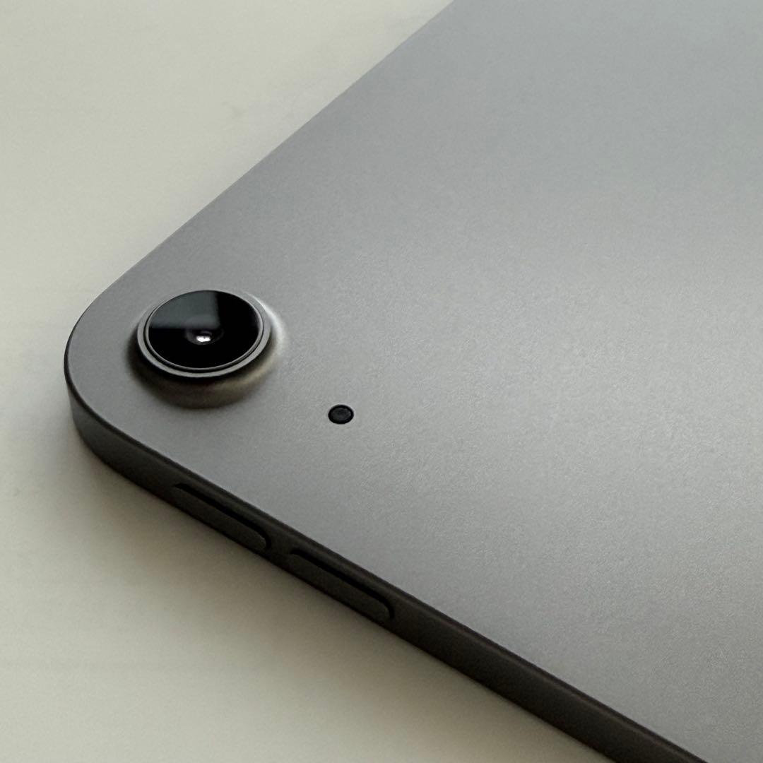 Apple iPad Air 第5世代　Wi-Fi 256 GBスペースグレイ