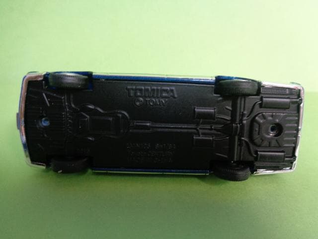 トミカリミテッドヴィンテージネオ　LV-N１０５ｃ　トヨタ　センチュリー