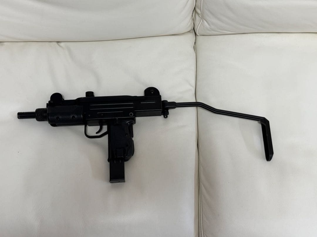 ⭐︎ ウエスタンアームズ WA mini ＵＺＩ　サプレッサー付き　⭐︎