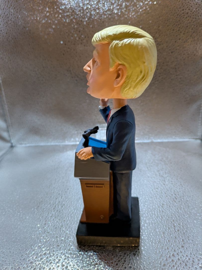 2016年 ドナルドトランプ大統領 ボブルヘッド(レア）
