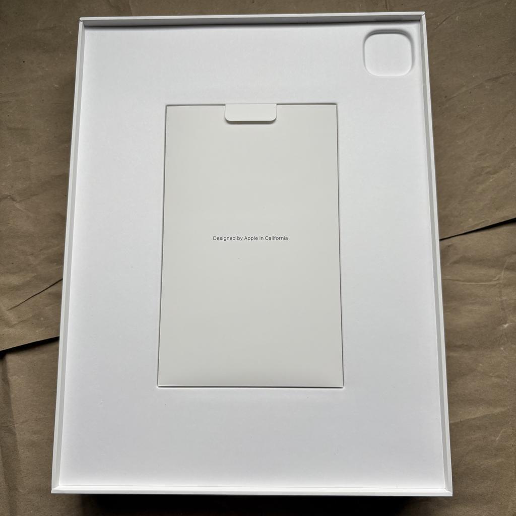 iPad Pro 13インチ M4 Wi-Fiモデル 256GB シルバー