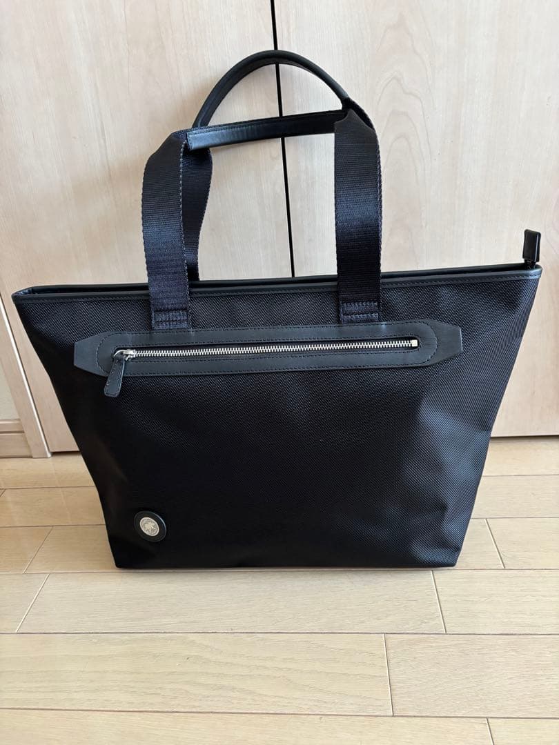 ハンティングワールド　ビジネスバッグ