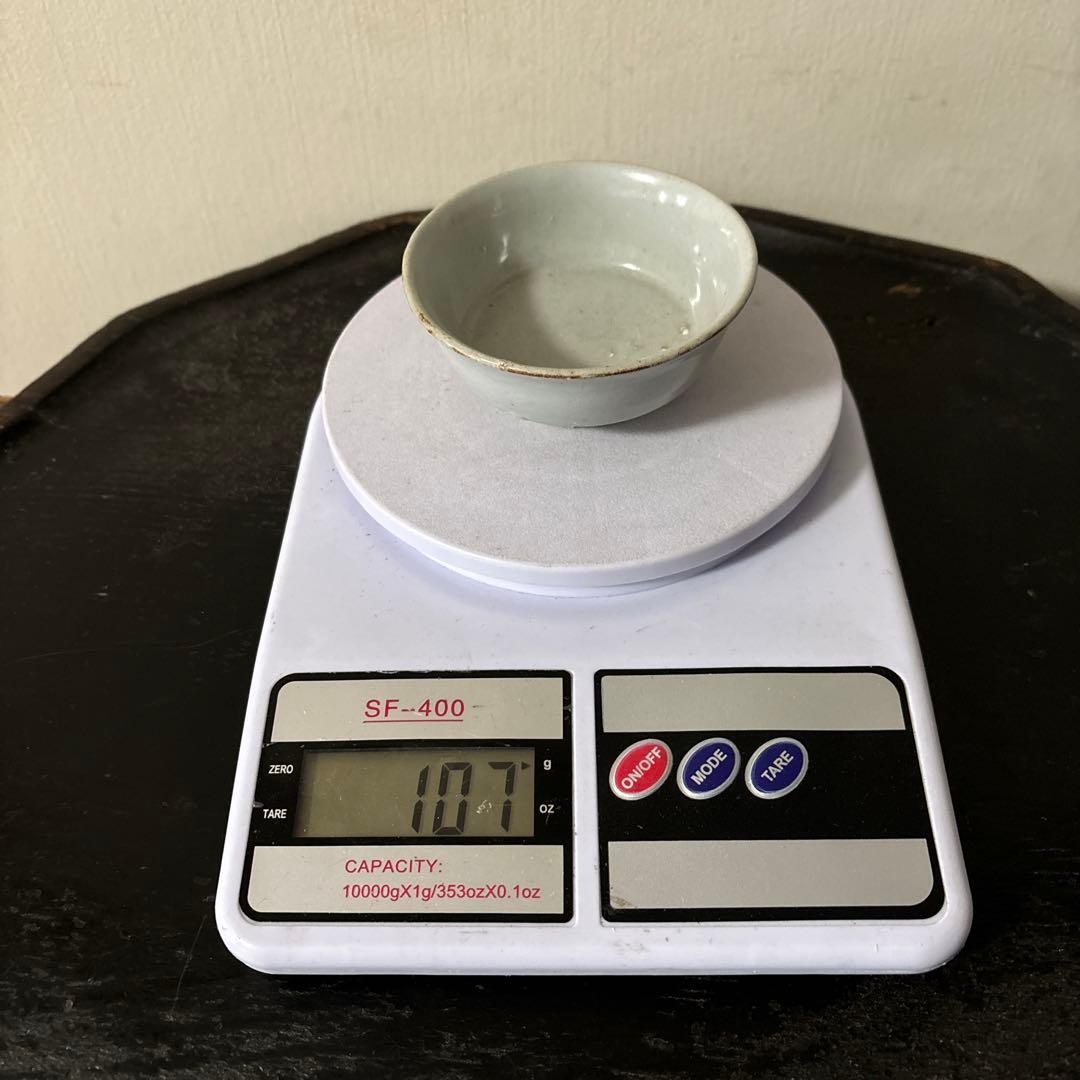 李朝盃　白磁　堅手　ぐい呑み　骨董　アンティーク.古美術.骨董.酒器.韓国骨董.