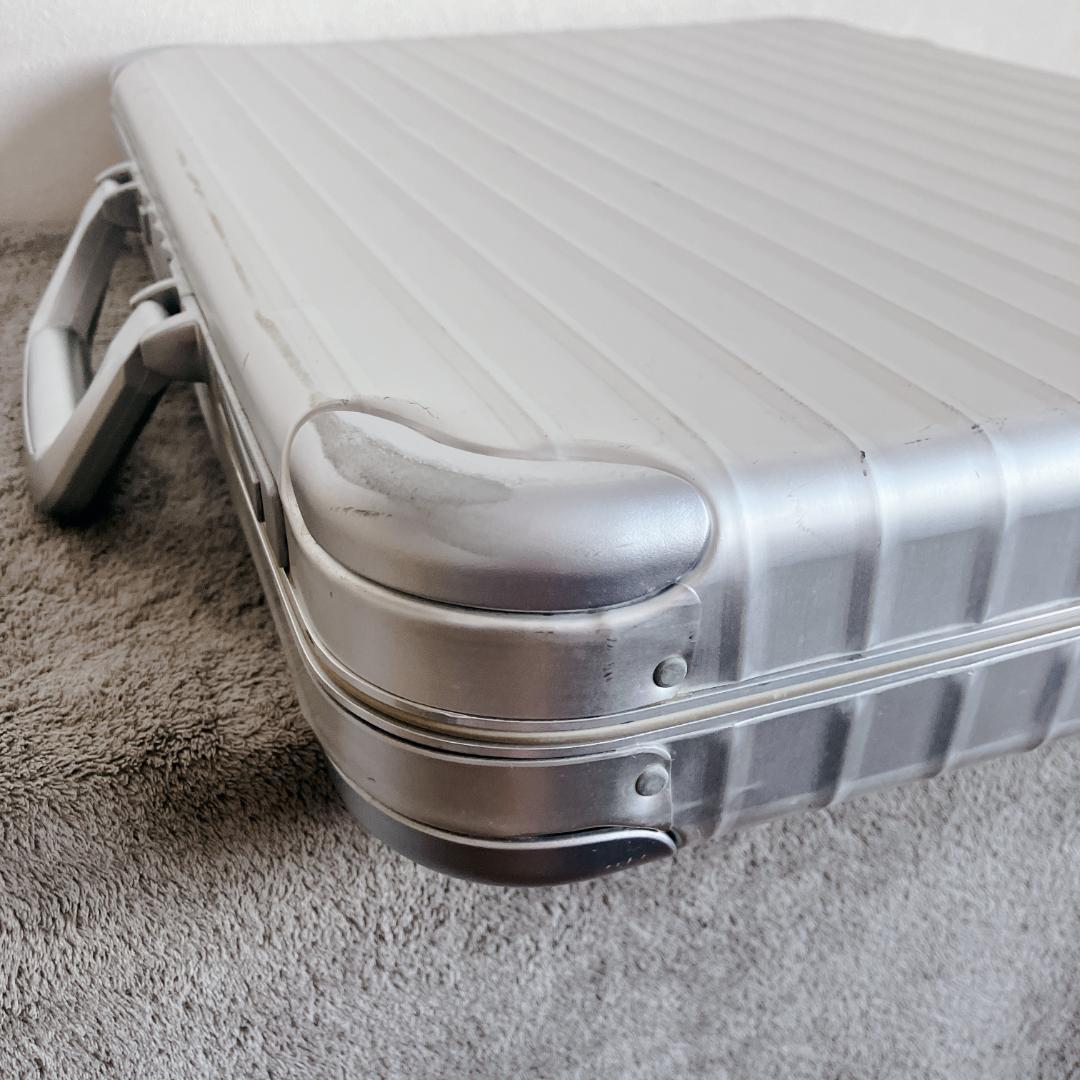 RIMOWA リモワ トパーズ アタッシュケース ビジネス アルミニウム