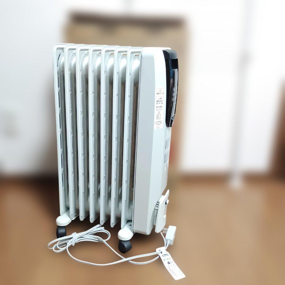 【暖房】 デロンギ デジタル ラディアント オイルヒーター KHD4108-BK