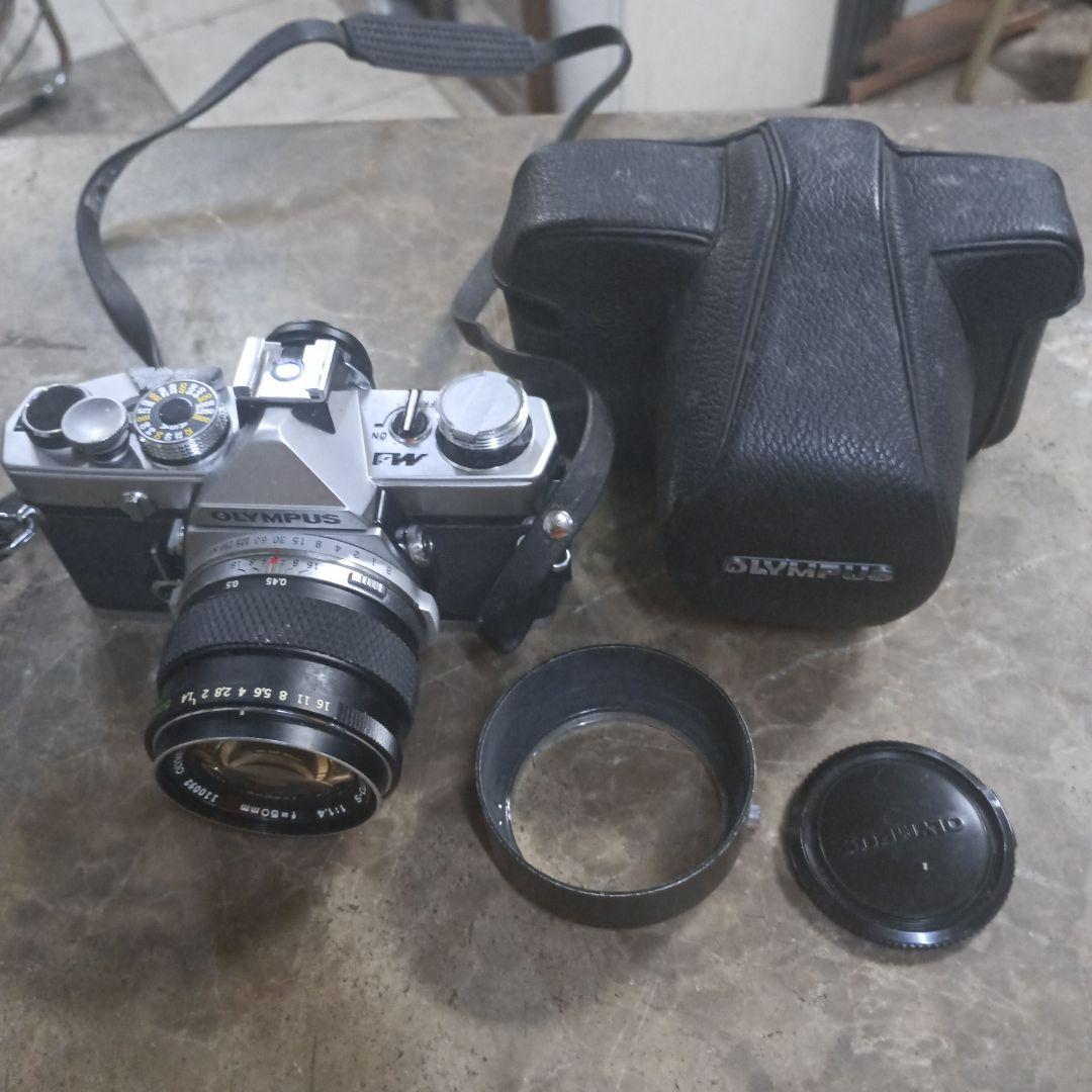 タ*ー様 ３５５０）オリンパス　M-1　ボディー　＋　レンズ（難有）