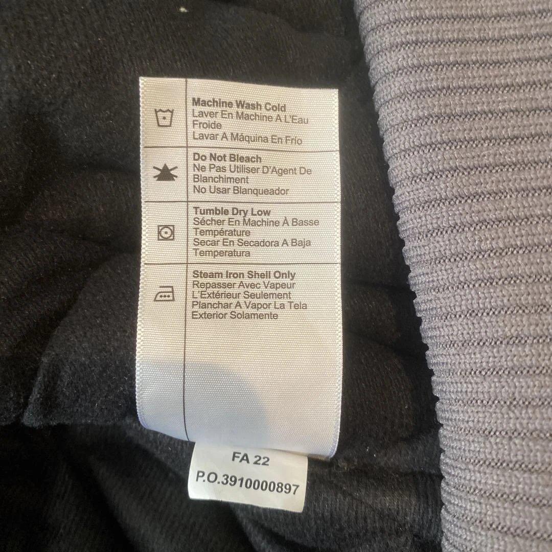 Carhartt★フードジャケット