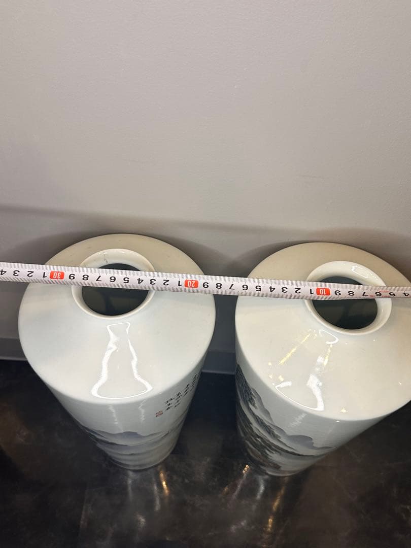 最終価格　中国 大きめ花瓶一対 山水人物図 詩文あり 養和堂製　コレクション