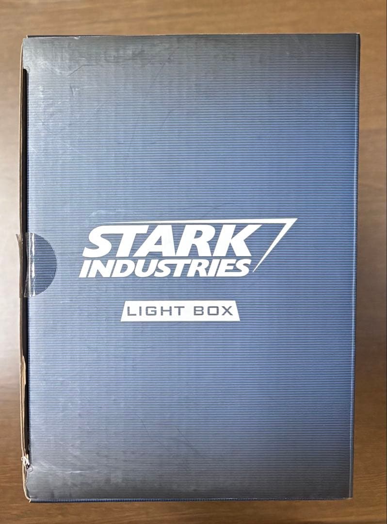 アイアンマン STARK INDUSTRIES LIGHT BOX