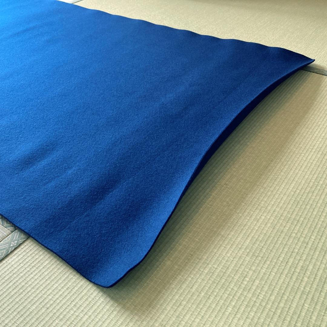 【日本フエルト工業株式会社】天壇毛氈 紺3本