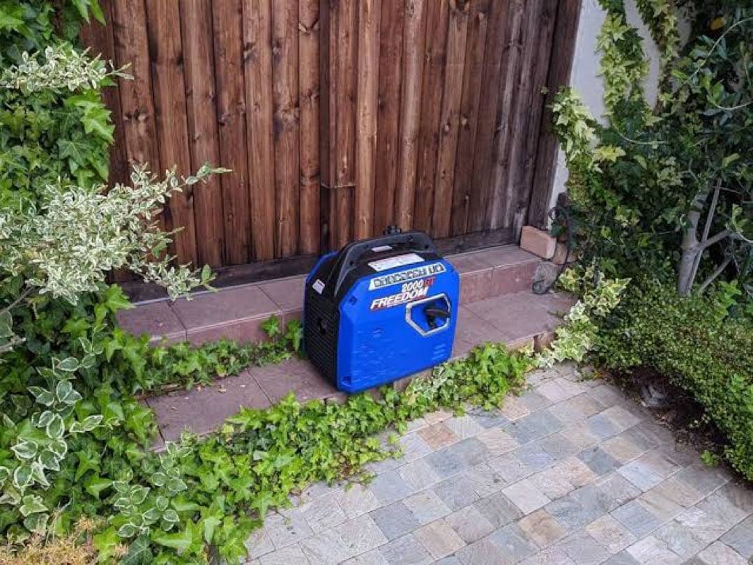 2000 GT 1700Wポータブル発電機