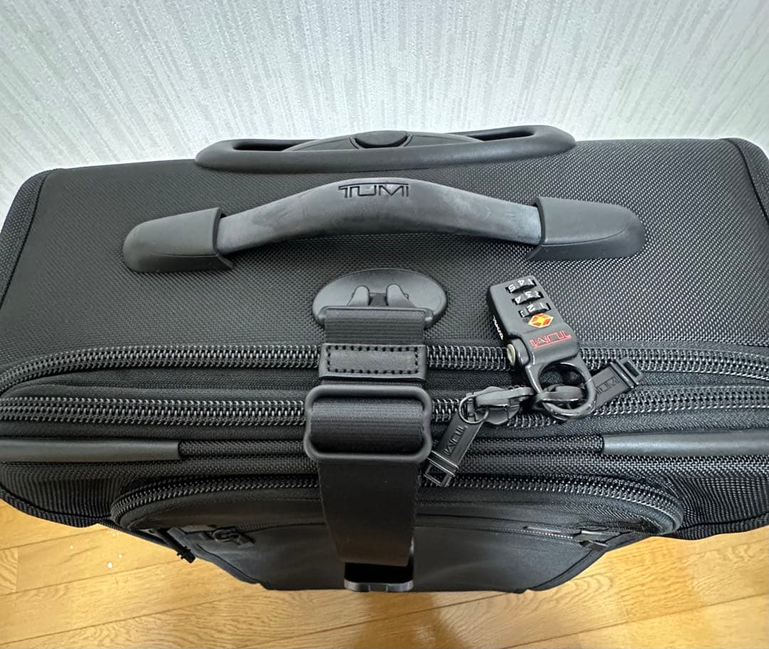 TUMI キャリーケース 22021DH