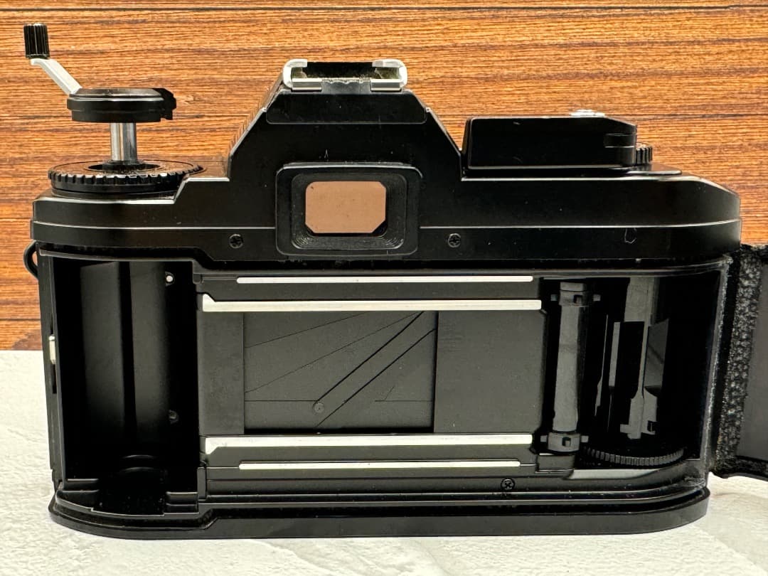 完動品 Nikon FG-20 黒｜露出計OK・動作良好