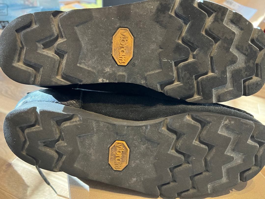 クラークス✖️ネイバーフッド　黒 スウェード