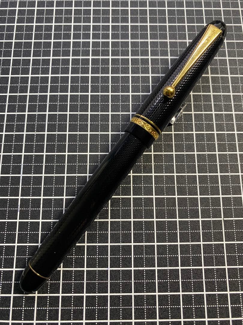 PILOT CUSTOM 網目　万年筆　字幅M