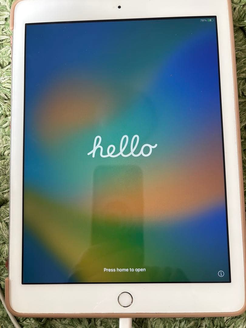 Apple iPad 本体第5世代　32G バッテリー残量100%