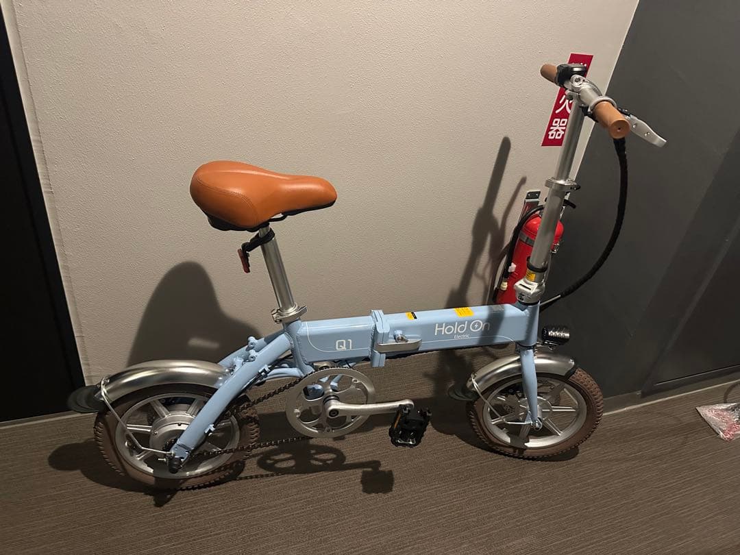 美品 Hold on 折り畳み電動アシスト自転車 Q1J