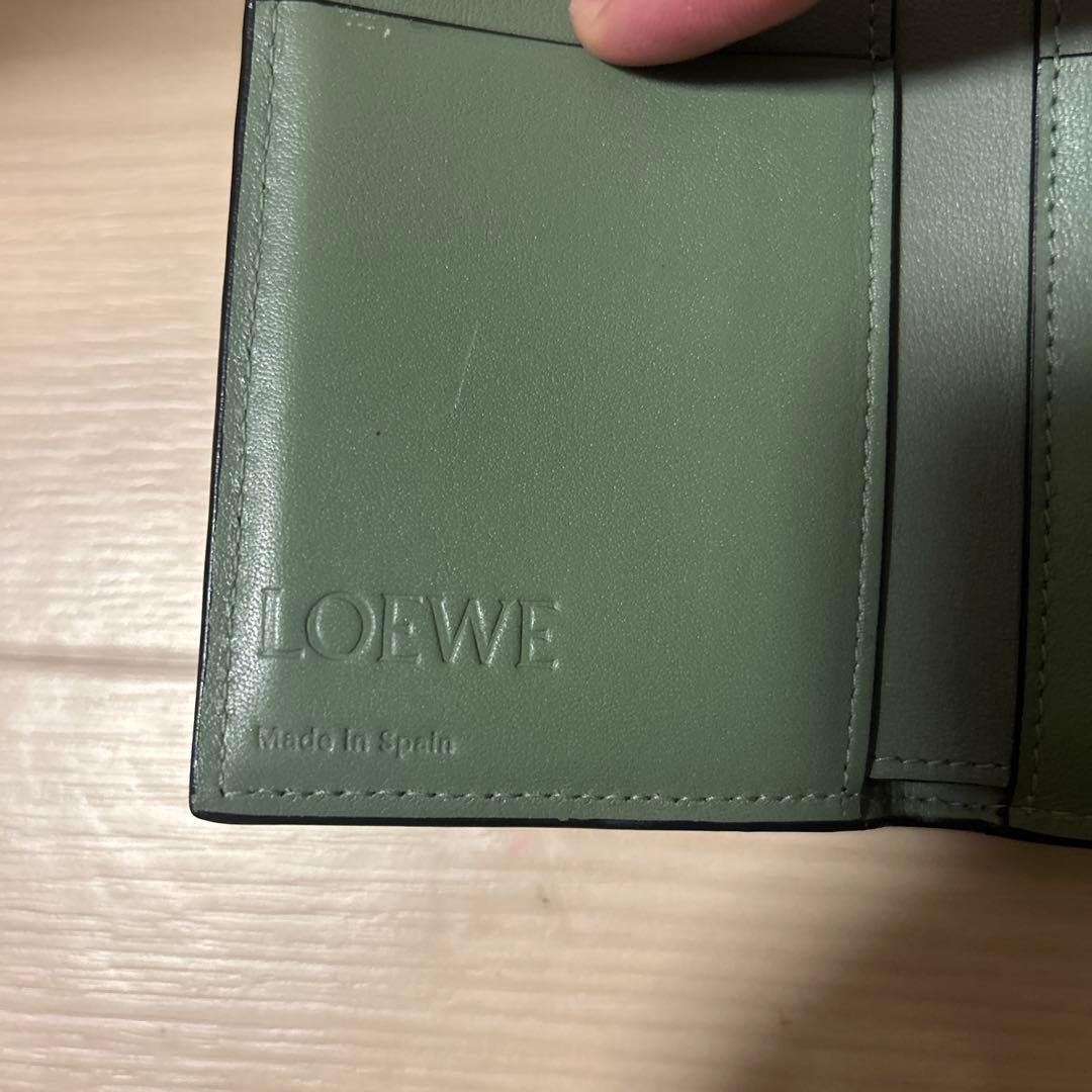 レ*ン様 LOEWE 三つ折り財布 黒とグレー