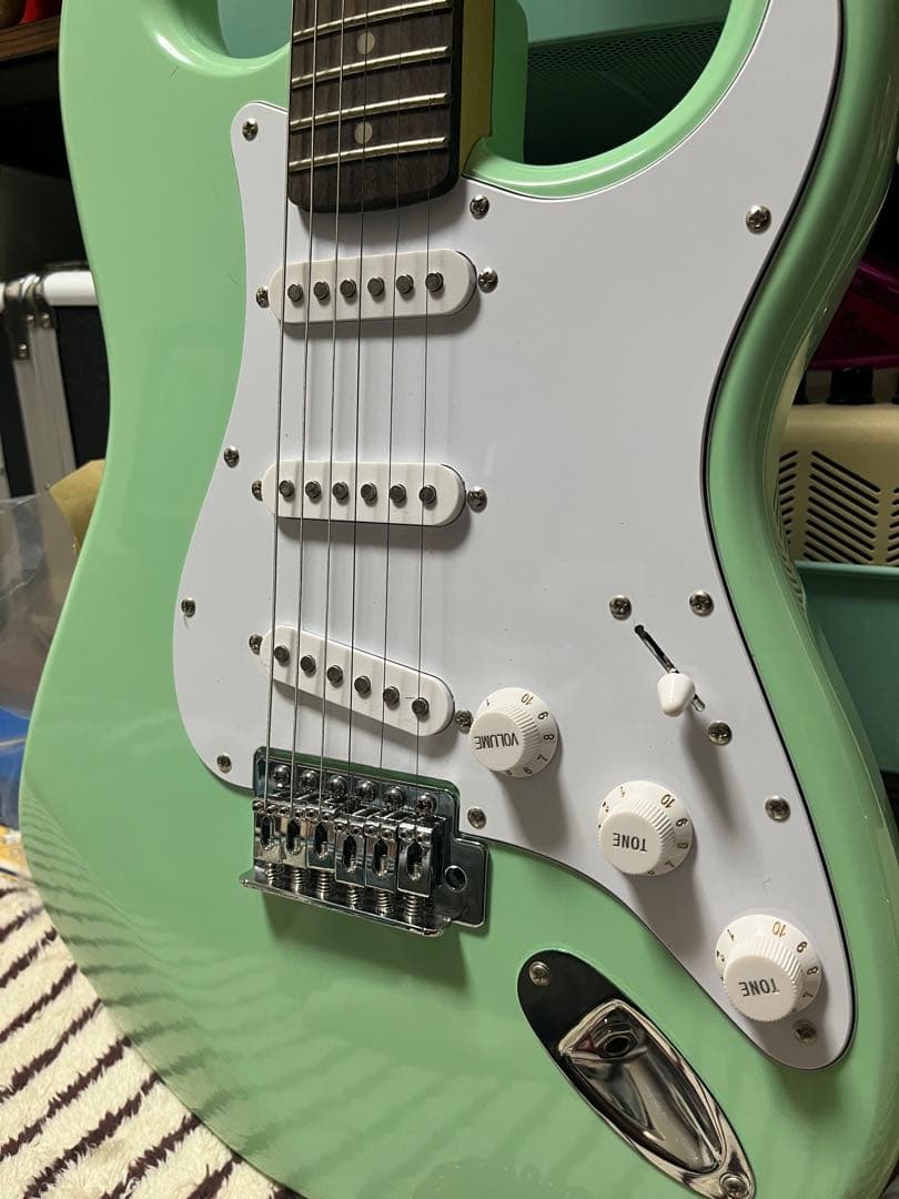 週末まで限定価格　美品　Squire storatcaster サーフグリーン