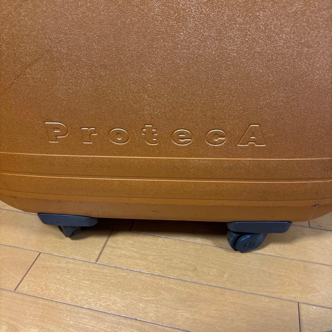プロティカ　大容量スーツケース　ProtecA