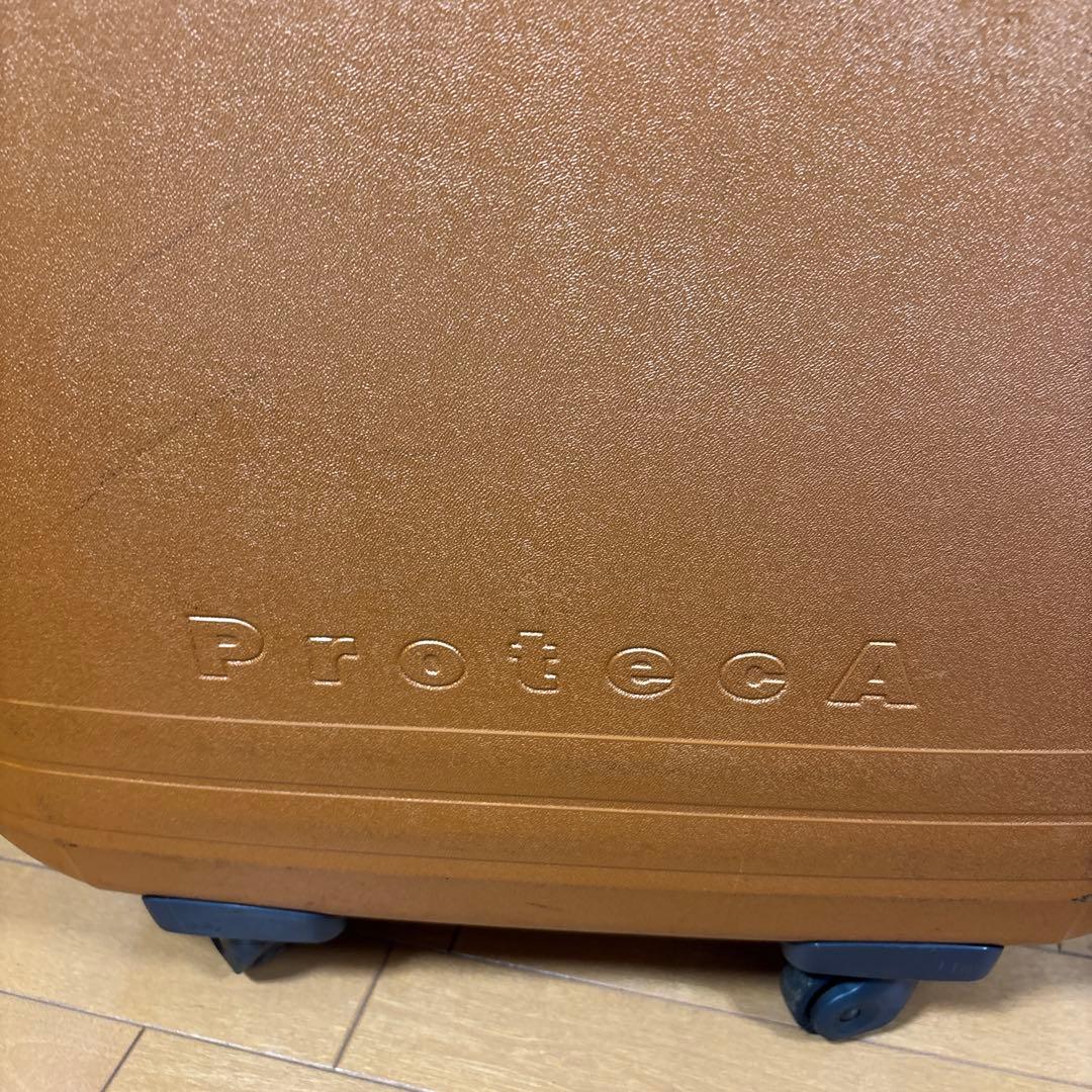 プロティカ　大容量スーツケース　ProtecA
