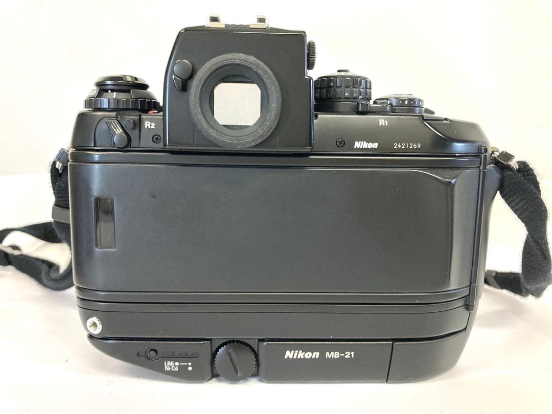 Nikon ニコン F4 一眼レフフィルムカメラ ＋ MB-21