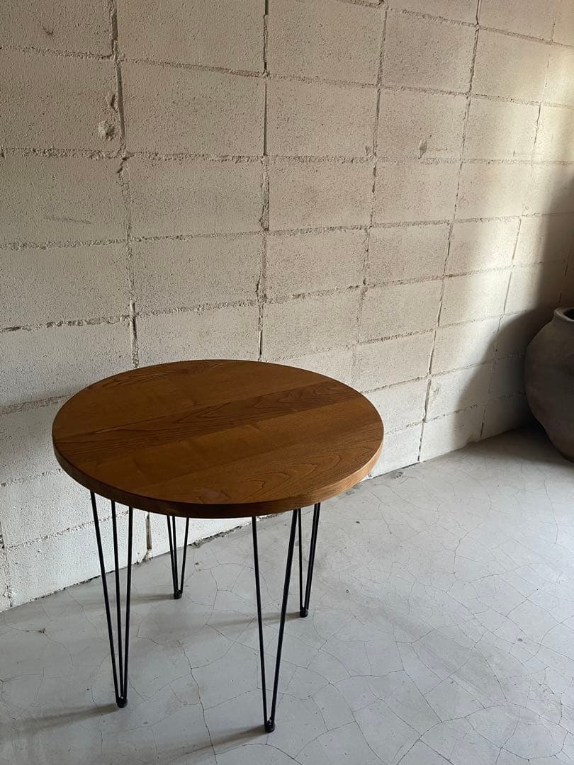 カナ　オーク無垢材　ダイニングテーブル　ラウンドテーブル　ヴィンテージ